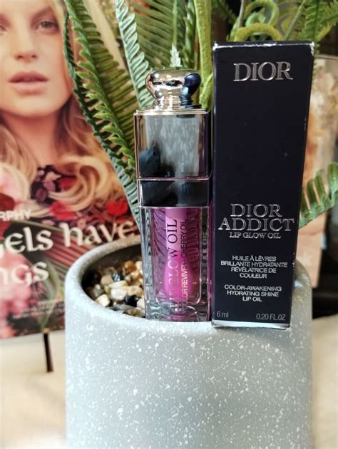 dior nagellack lila|Dior pink lilac lip glow.